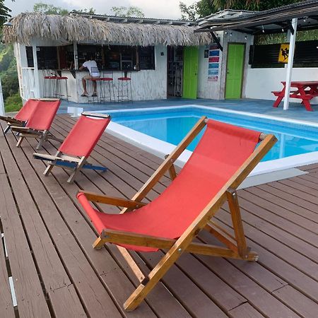 Kingsworth Bed And Breakfast Kingston Esterno foto