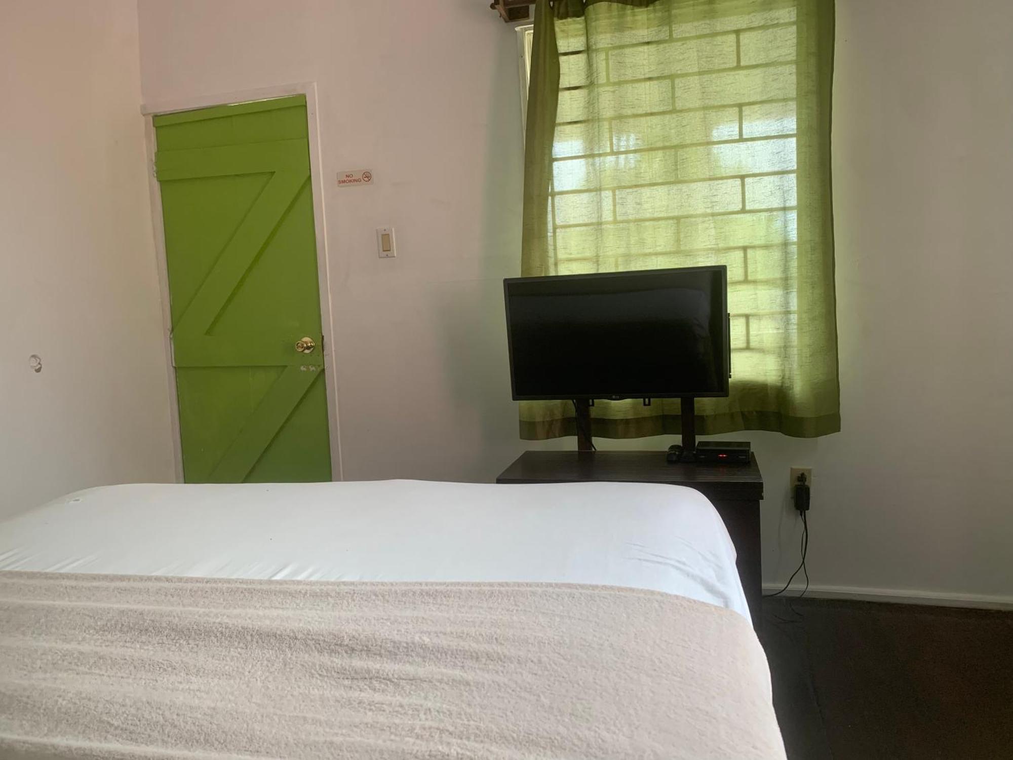 Kingsworth Bed And Breakfast Kingston Esterno foto
