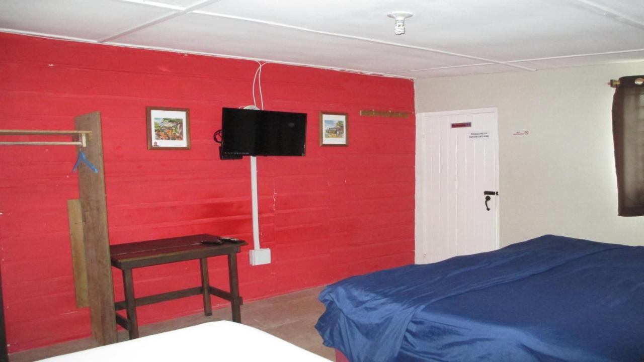 Kingsworth Bed And Breakfast Kingston Esterno foto